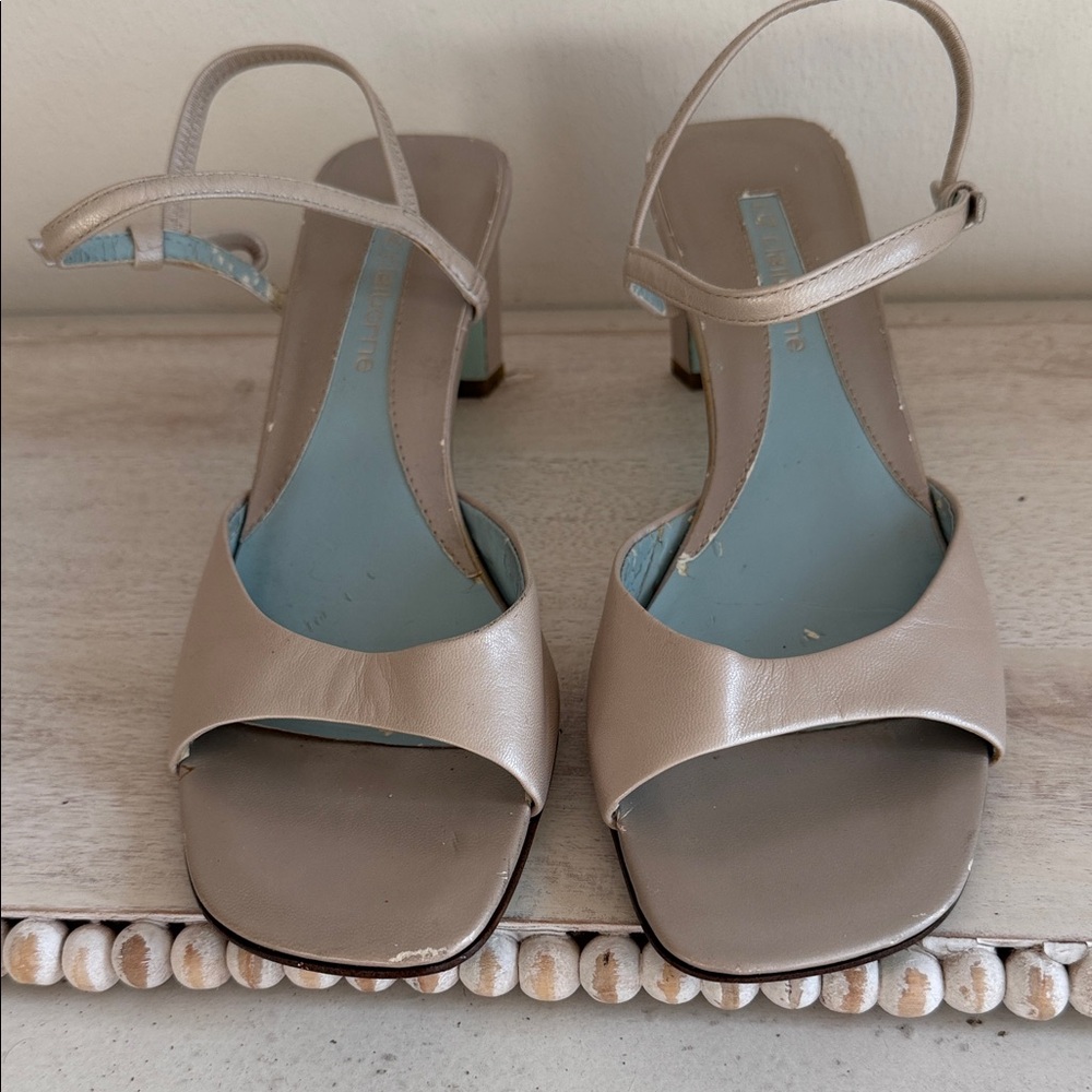 Liz Claiborne Nude/Tan Open-Toe Slingback Heels